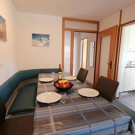 Azur Appartement-fewo 4-bettwohnung Nr- 2 By Interhome Appartement Saas-Fee